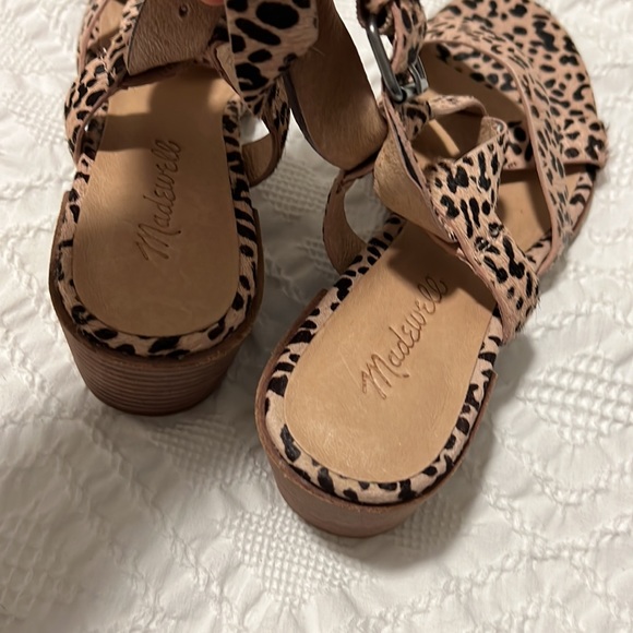 Madewell The Alyssa Sandal in Spotted Calf Hair - Picture 7 of 9